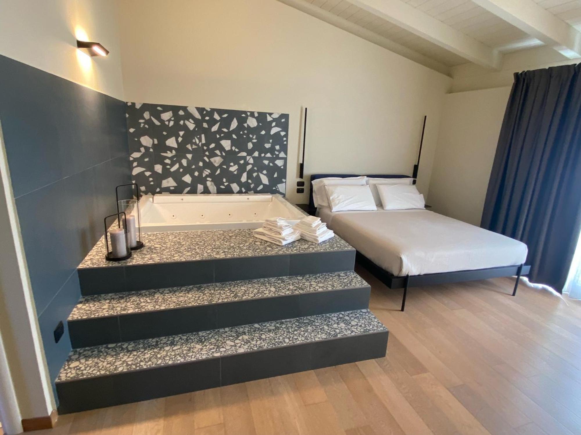 Bed and Breakfast Terra Di Vento à Montecorvino Pugliano Extérieur photo