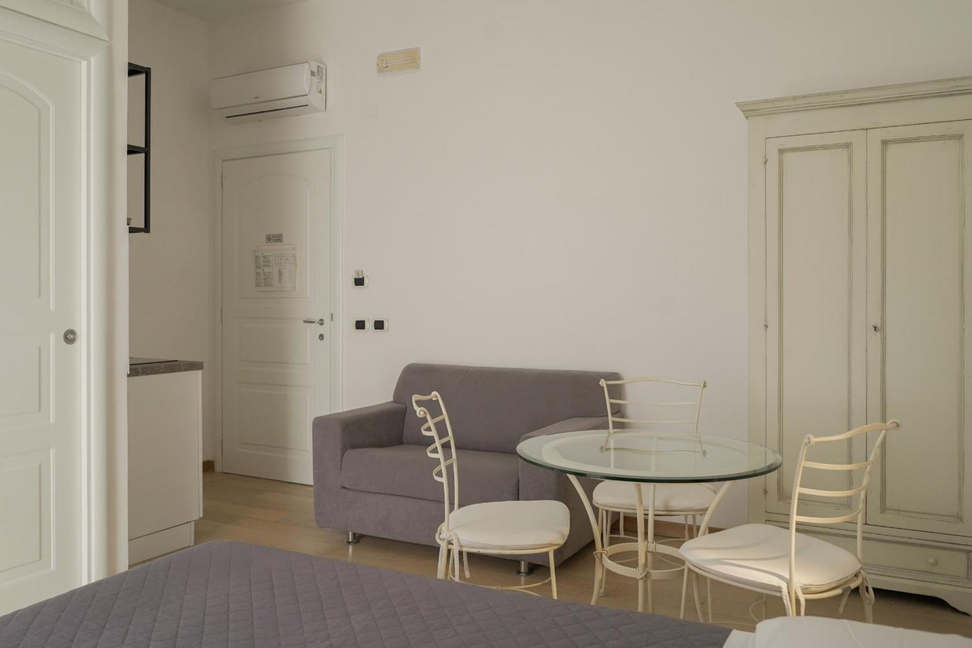 Bed and Breakfast Terra Di Vento à Montecorvino Pugliano Extérieur photo